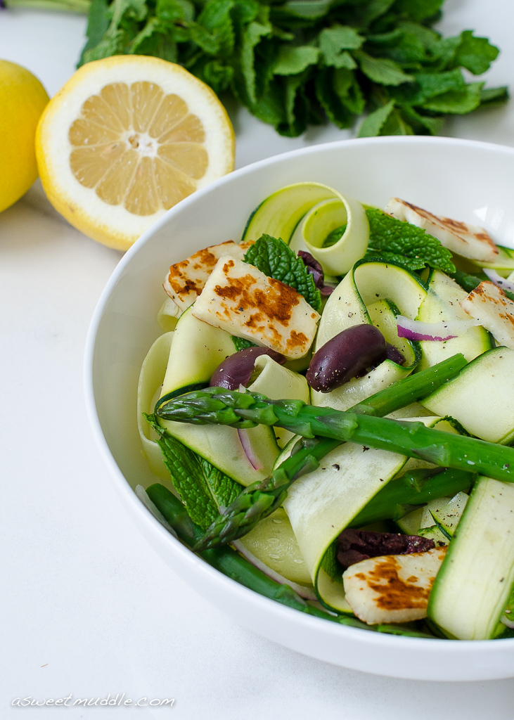 Zucchini ribbons with asparagus and halloumi | A Sweet Muddle